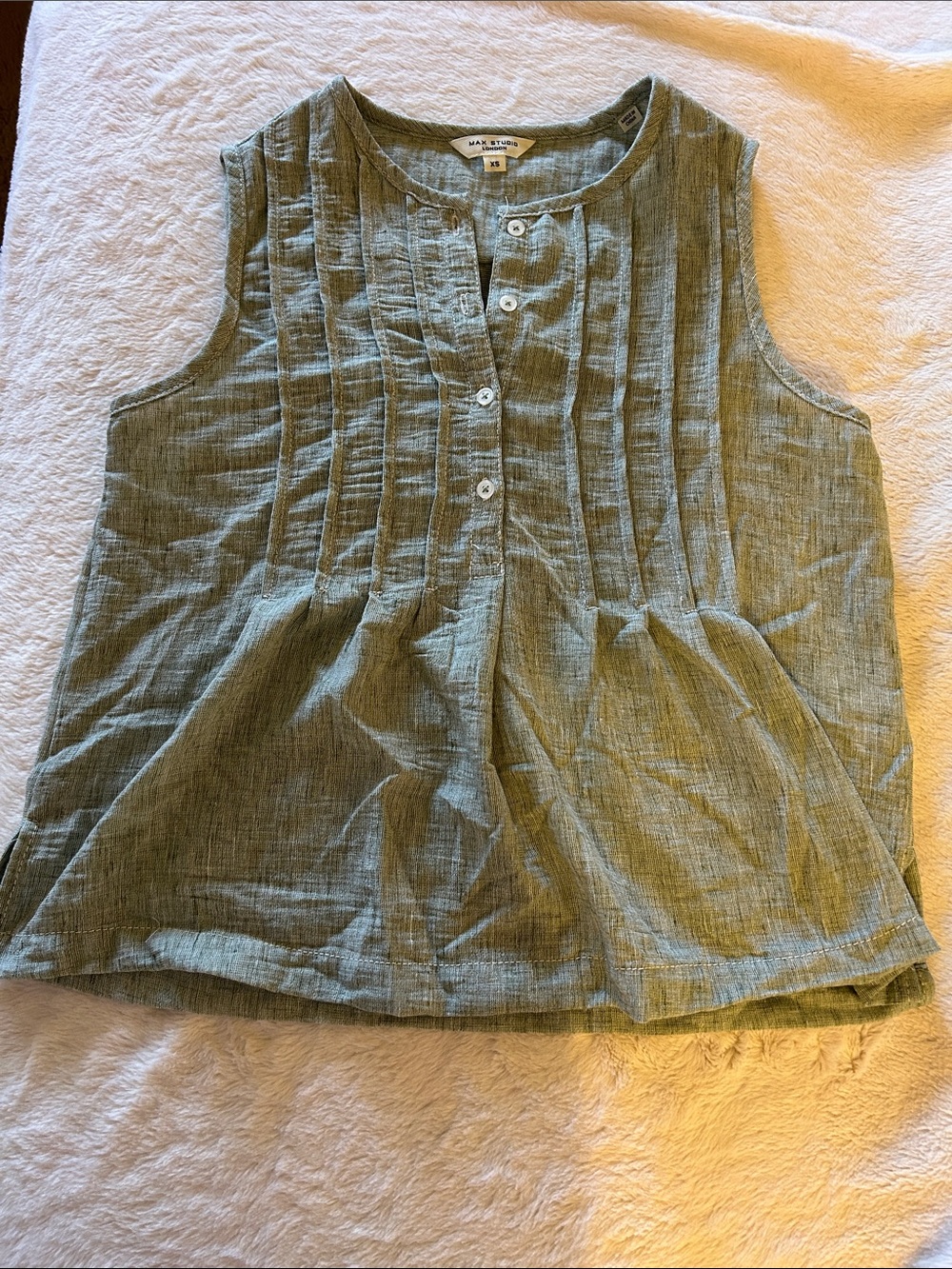 Max Studio Sleeveless Pintuck Peplum Top in Sage Green